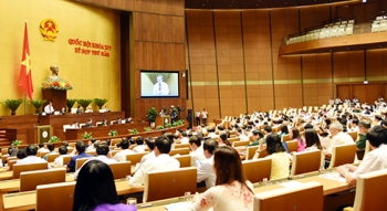 Quốc hội thảo luận về KT-XH và ngân sách nhà nước