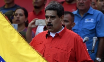 Maduro tổ chức "ngày đối thoại" để sửa chữa sai lầm