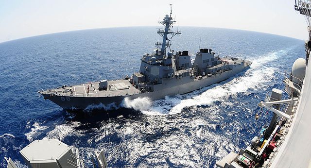 Mỹ điều 2 tàu chiến đi qua eo biển Đài Loan giữa căng thẳng với Trung Quốc