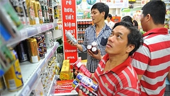WHO khuyến nghị Việt Nam tăng thuế rượu bia để hạn chế mức uống