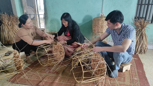 Vinamilk cùng Cặp lá yêu thương tiếp sức đến trường cho trẻ em tỉnh Ninh Bình - Ảnh 4.