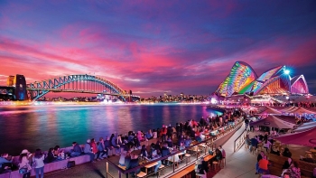 [VIDEO] Lễ hội Vivid - Đại tiệc ánh sáng ở Sydney