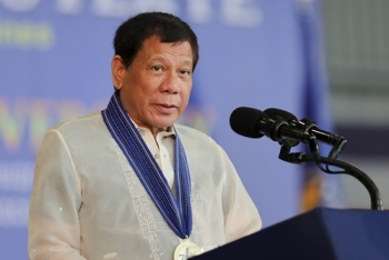 Duterte: Hiến pháp chỉ là mảnh giấy lộn nếu chiến tranh với Trung Quốc