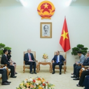 Thủ tướng tiếp Giám đốc ADB tại Việt Nam