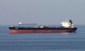 Iran thả 9 thủy thủ của tàu dầu Panama