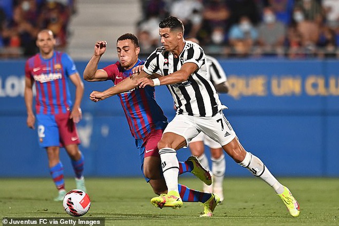 Không Messi, Barcelona vẫn dễ dàng thắng đậm Juventus - 2
