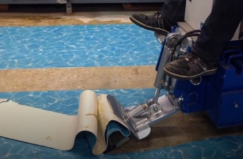 [VIDEO] Cỗ máy có thể cạo bay mọi vật liệu dưới sàn nhà