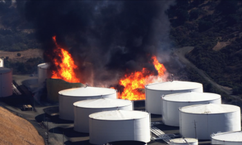 Nhà máy lọc dầu Mỹ nổ, bốc cháy