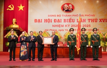 Thủ tướng Nguyễn Xuân Phúc dự Đại hội Đại biểu Đảng bộ thành phố Hải Phòng