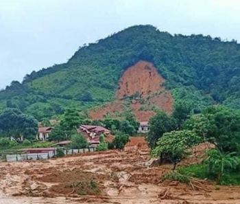 Thủ tướng chỉ đạo tập trung cứu nạn, khắc phục hậu quả sạt lở đất tại Thừa Thiên Huế và Quảng Trị
