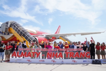 Những chuyến bay thẳng Vietjet đưa du khách Kazakhstan đến với Nha Trang thuận tiện, dễ dàng