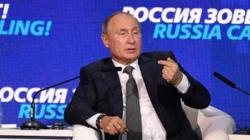 Tổng thống Putin lần đầu lên tiếng về căng thẳng với Ukraine