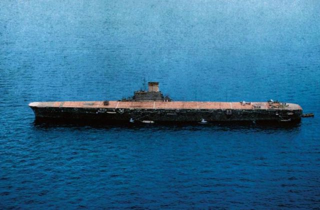 Sai lầm khiến tàu sân bay phát xít Nhật phát nổ bởi một quả ngư lôi