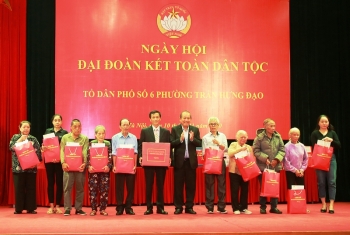 Phó Thủ tướng Trương Hòa Bình dự Ngày hội Đại đoàn kết toàn dân tộc