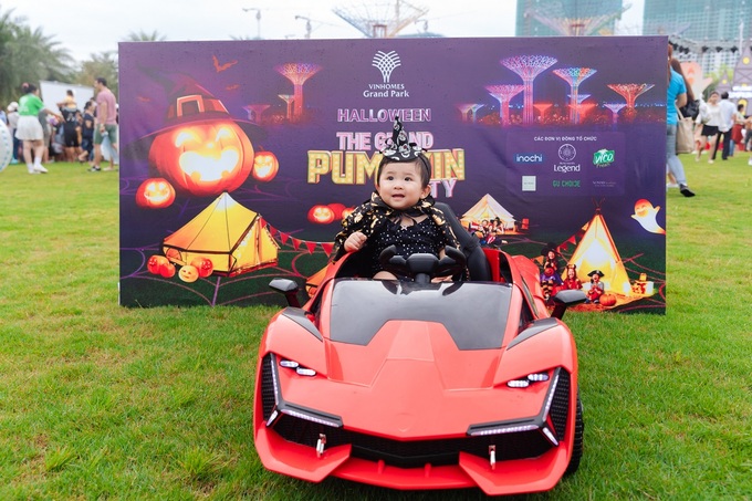 Lễ hội Halloween tại Vinhomes Grand Park thu hút hơn 3.000 khán giả - 5