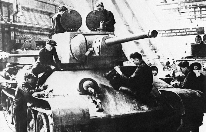 Mẫu xe tăng huyền thoại giúp Liên Xô đánh bại phát xít Đức