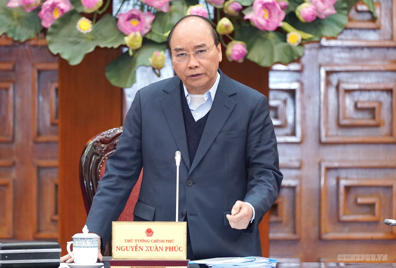 Thủ tướng chủ trì cuộc họp Thường trực Chính phủ về Đẩy mạnh hợp tác với Lào