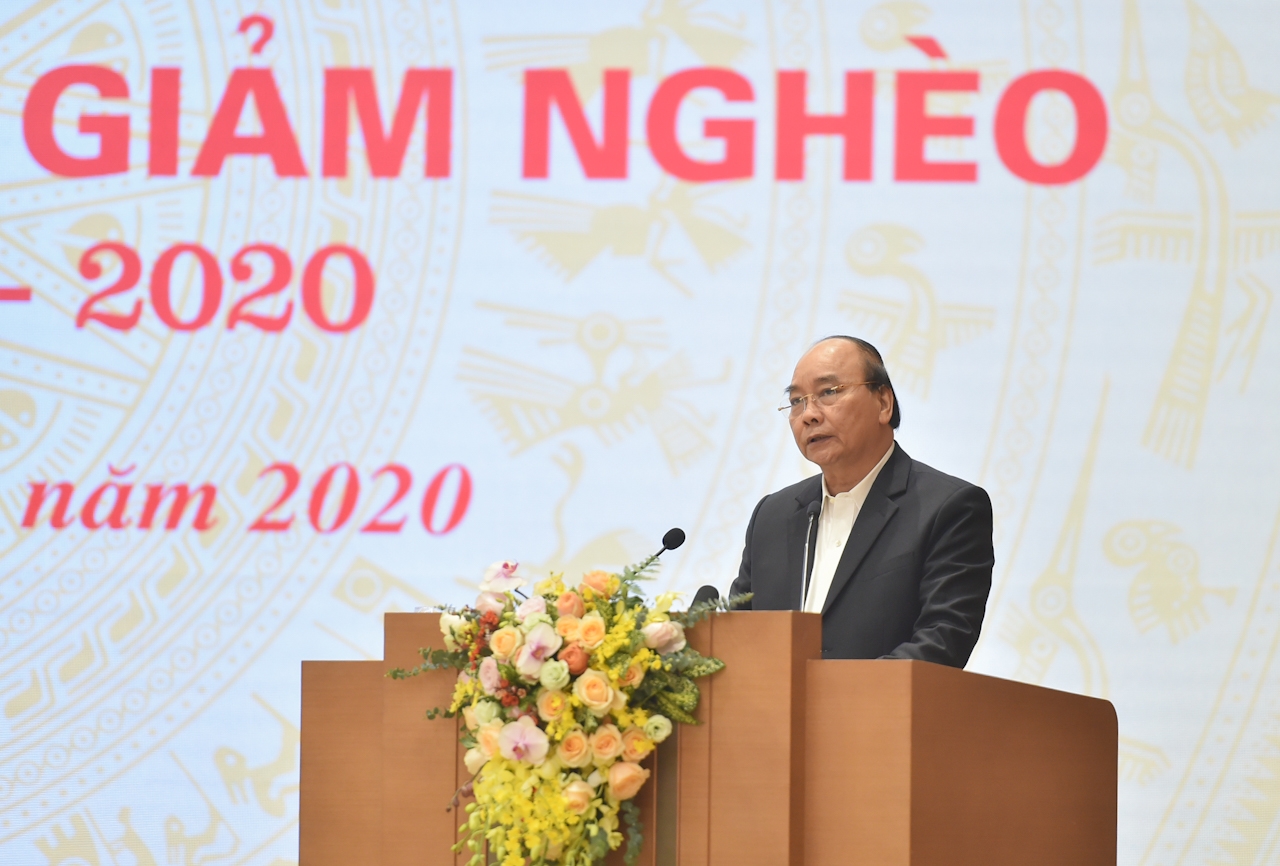 Thủ tướng Nguyễn Xuân Phúc chủ trì Hội nghị trực tuyến tổng kết công tác giảm nghèo