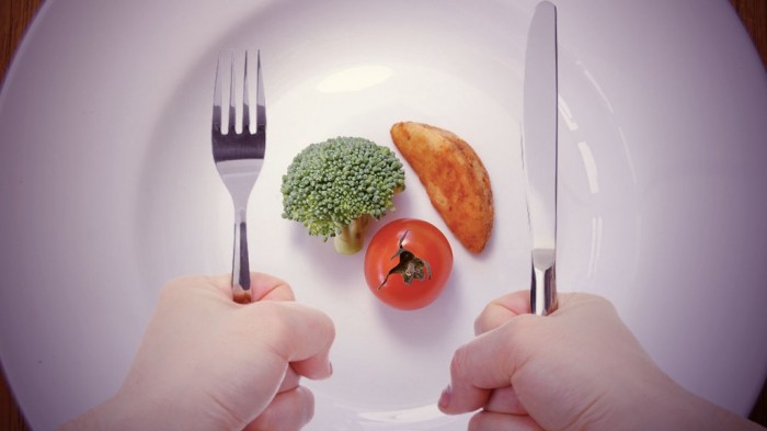 Muốn giảm cân, bỏ bữa nào trong ngày?