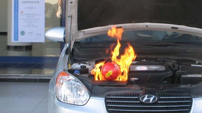 [VIDEO] Bóng dập lửa: Giải pháp 'hoàn hảo' thay bình cứu hỏa ô tô
