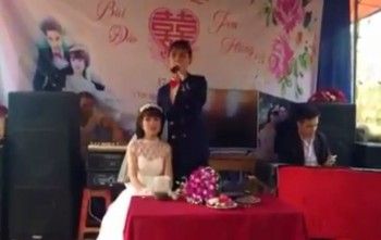 [VIDEO] Chú rể hát cảm ơn ba mẹ, cô dâu bật khóc