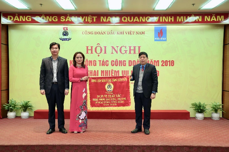 cong doan dau khi viet nam hoa chung mot niem tin