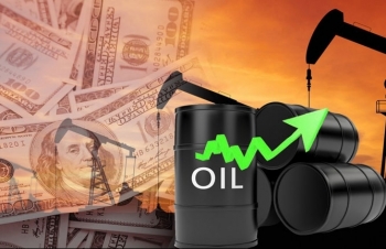 Giá xăng dầu hôm nay 3/10 tăng tuần thứ 6 liên tiếp, kỳ vọng phá đỉnh 1 năm
