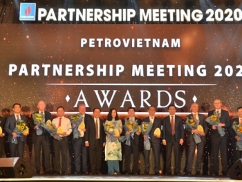 [PetrotimesTV] Petrovietnam gặp mặt các nhà thầu dầu khí năm 2020