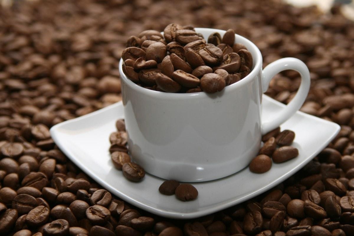 Giá cà phê và đường đồng loạt tăng mạnh do những lo ngại về sản lượng