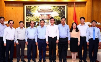 [PetroTimesTV] Chủ tịch HĐTV PVN Trần Sỹ Thanh làm việc với lãnh đạo tỉnh Bà Rịa - Vũng Tàu
