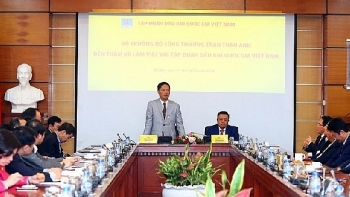 [PetroTimesTV] Bộ trưởng Bộ Công thương làm việc với Tập đoàn Dầu khí Việt Nam