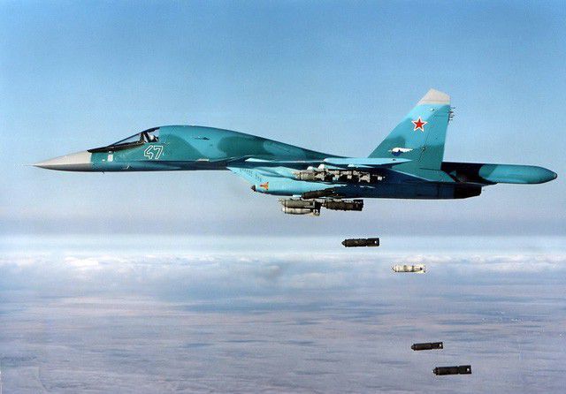 Su-34 Nga nã “sát thủ diệt hạm” chôn vùi mục tiêu trên mặt đất tại Syria