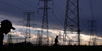 Nam Phi chấm dứt độc quyền về điện
