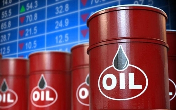 Giá dầu thô WTI tăng trở lại do lo ngại về nguồn cung tại Mỹ