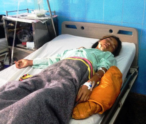 Quảng Bình: Bom bi phát nổ khiến một bé gái bị thương nặng