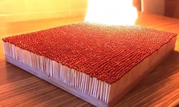 [VIDEO] Hiệu ứng domino đốt 6.000 que diêm tuyệt đẹp