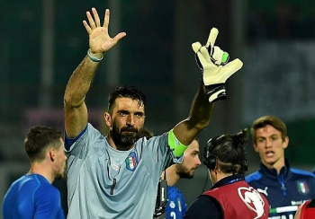 Italy thắng Albania trong trận thứ 1.000 của Buffon