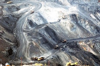 Quản lý, khai thác khoáng sản gắn với bảo vệ môi trường