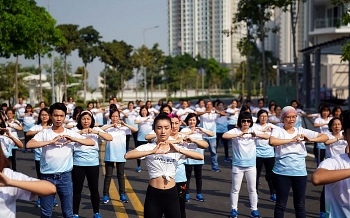 Truyền nghị lực sống cho bệnh nhân ung thư