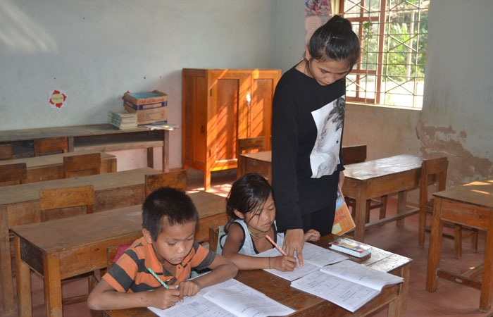 gieo chu trong nguoi giua dai ngan