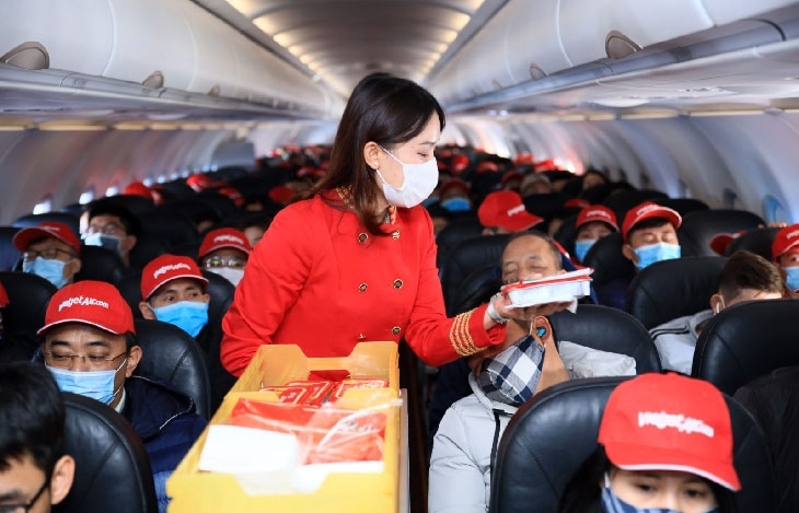 Vietjet "xông đất" sân bay Vân Đồn năm mới Tân Sửu