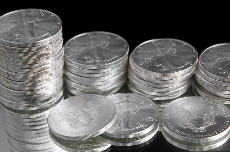 Chỉ số Dollar hồi phục kéo giá kim loại quý giảm mạnh