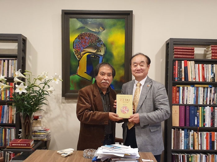 Dịch văn học Việt Nam sang tiếng Hàn sẽ tiếp tục được đẩy mạnh
