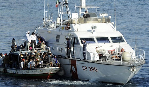 Đắm tàu ở Địa Trung Hải, 400 người di cư tử nạn