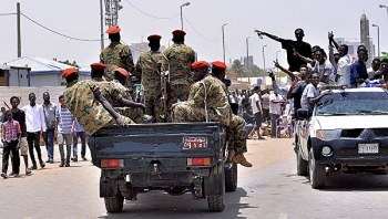 Sudan thay người đứng đầu Hội đồng quân sự lâm thời
