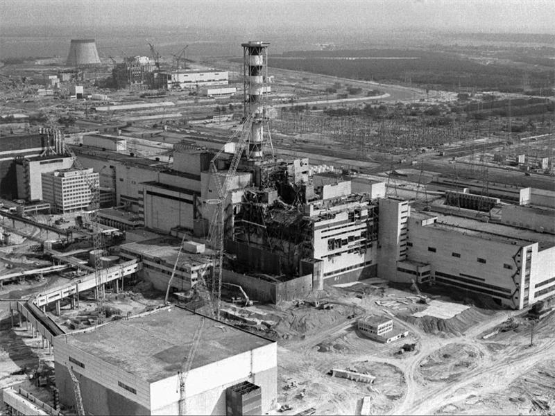 hoi sinh vung dat chet chernobyl