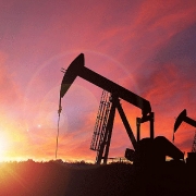 Giá dầu thô có khả năng sẽ tăng nhờ lực mua kỹ thuật