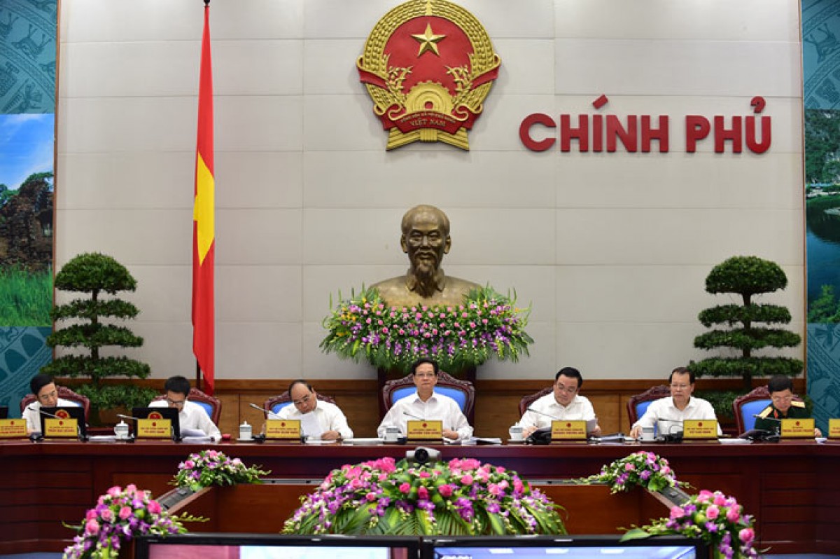 Thủ tướng chủ trì phiên họp Chính phủ thường kỳ tháng 6/2015