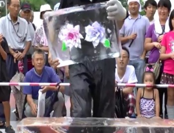 [VIDEO] Kiệt tác "Hoa trong đá" của người Nhật