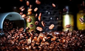 Giá cà phê Arabica giảm mạnh do tâm lý chốt lời trong phiên 3/6